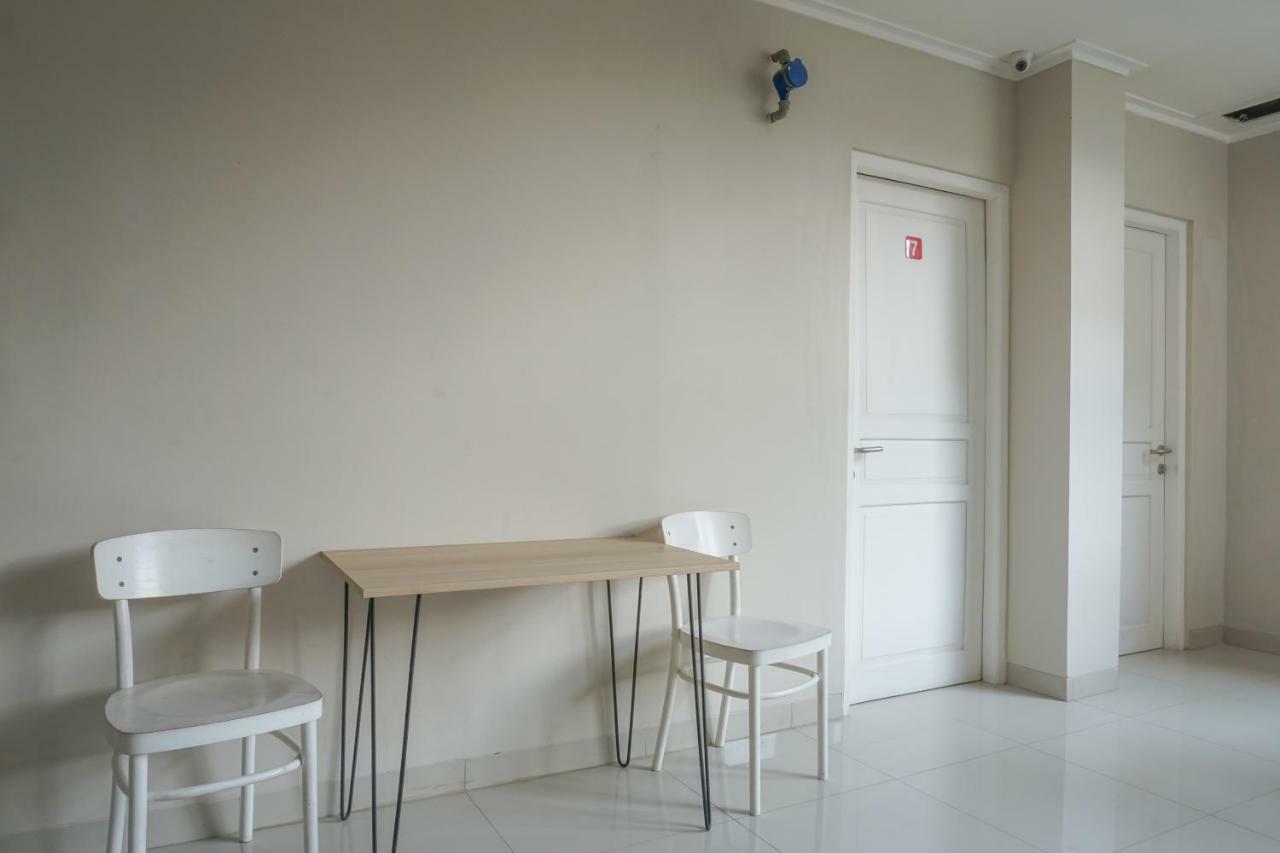 Residences By Reddoorz Near Mt Haryono - Minimum Stay 7 Days Cakarta Dış mekan fotoğraf