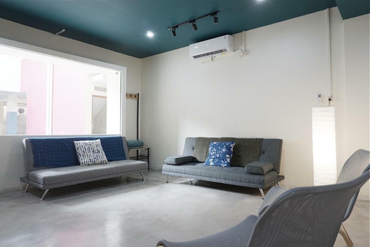 Residences By Reddoorz Near Mt Haryono - Minimum Stay 7 Days Cakarta Dış mekan fotoğraf