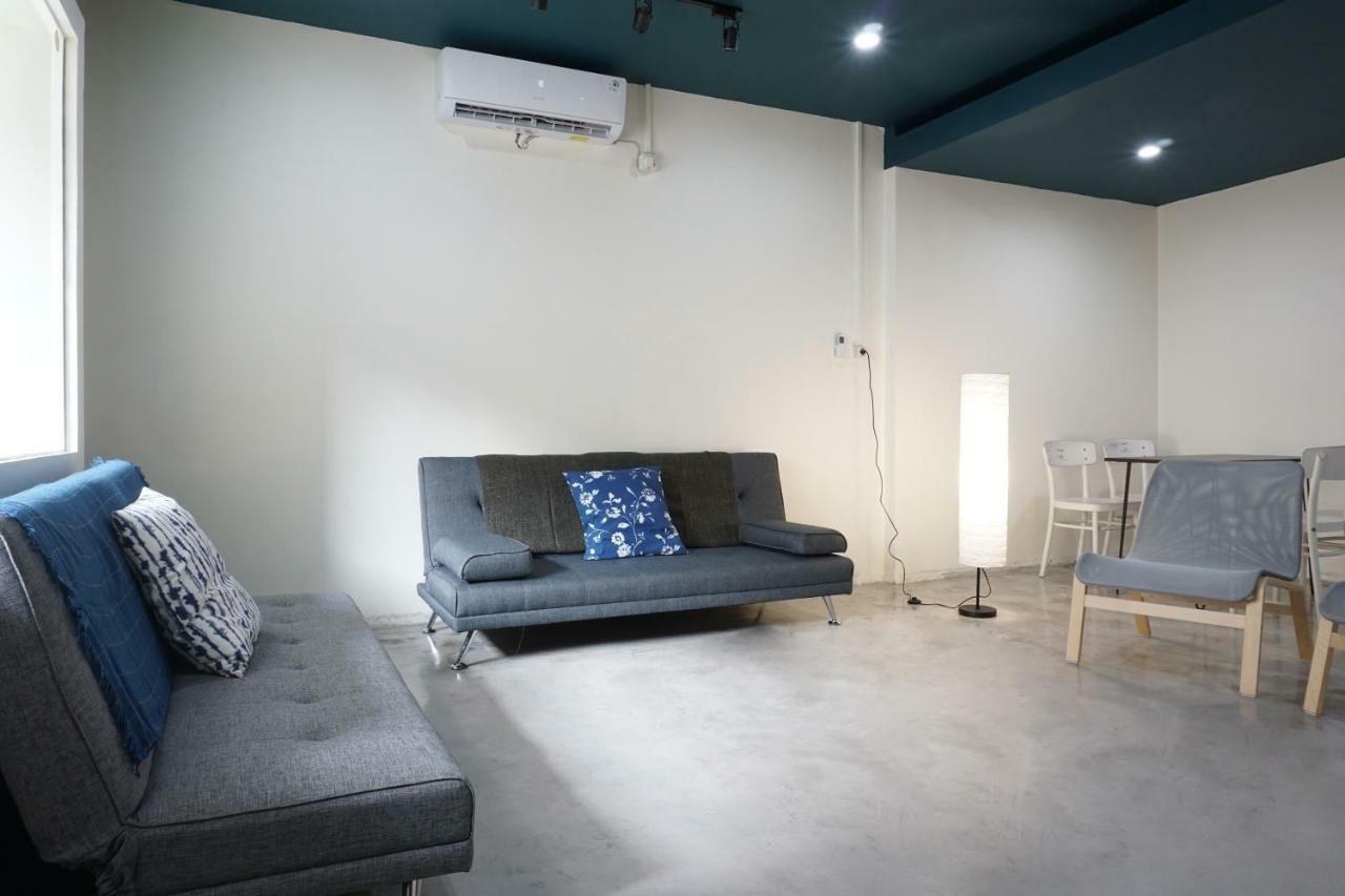 Residences By Reddoorz Near Mt Haryono - Minimum Stay 7 Days Cakarta Dış mekan fotoğraf